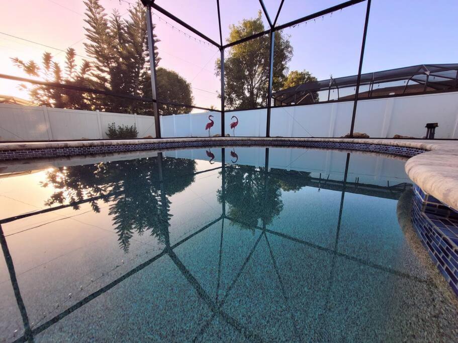 Blue Door Retreat - Luxury Pool Home - Sleeps 8 Cape Coral Luaran gambar